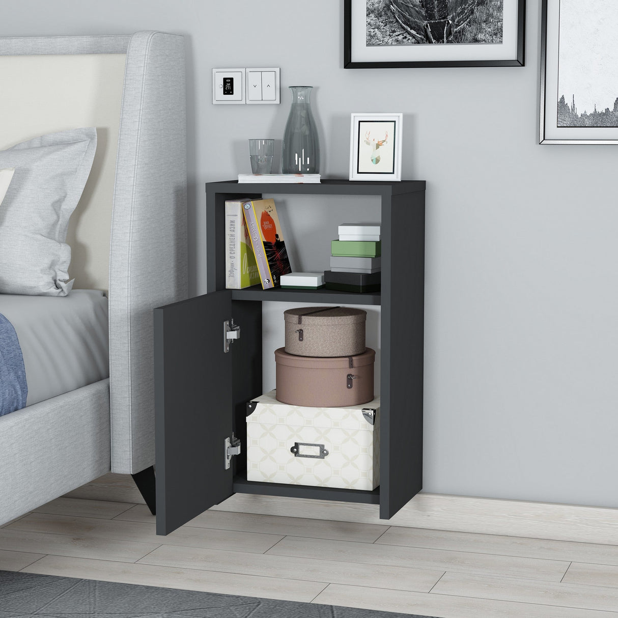 Noptieră Fungo, Diverse culori, 36x25x61 cm - Antracit | SKU: 935CMN2421 | Noptieră Fungo, 36x25x61 cm, varianta Antracit, produs pentru amenajarea locuinței, disponibil online în România la CasaMob
