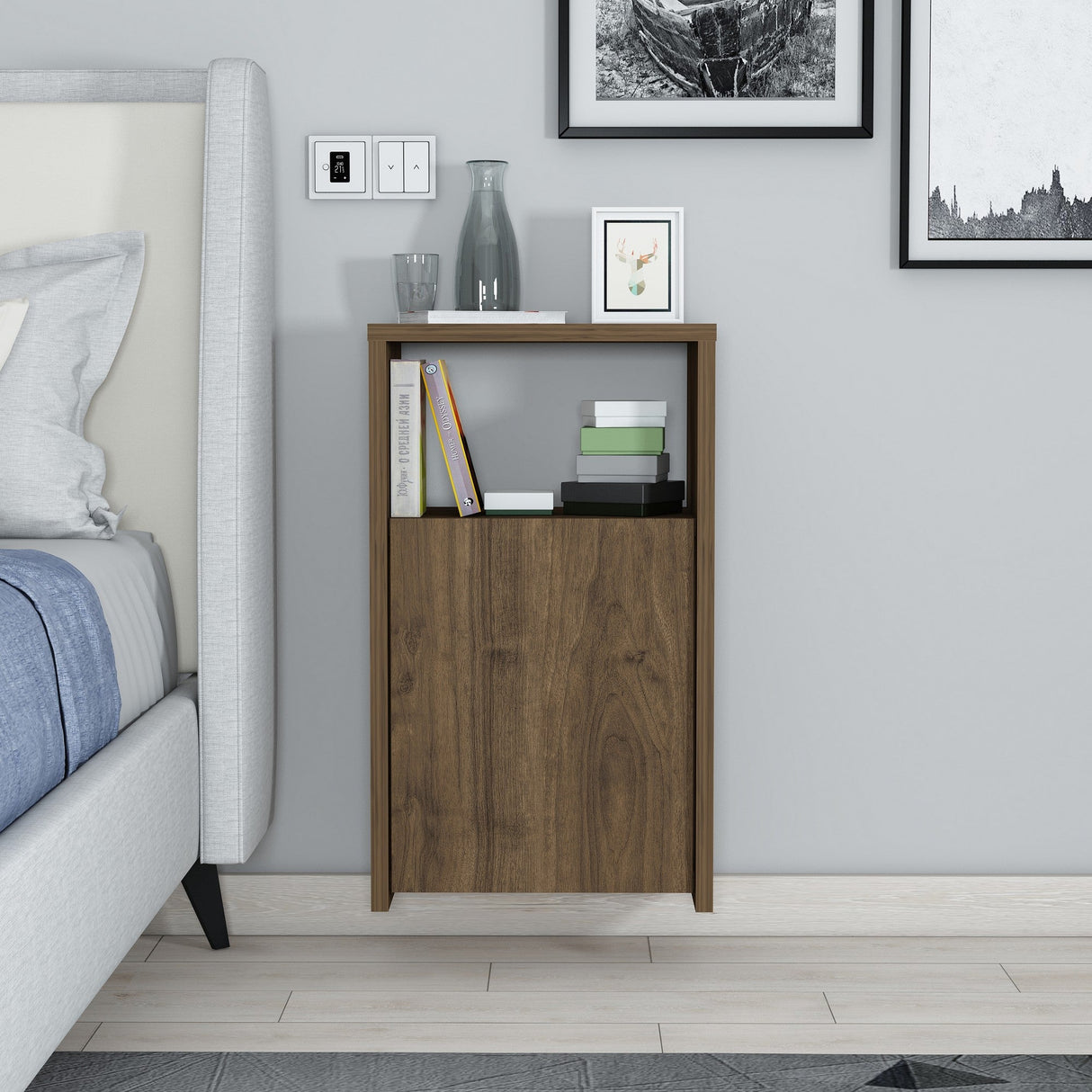 Noptieră Fungo, Diverse culori, 36x25x61 cm - Nuc | SKU: 935CMN2423 | Noptieră Fungo, 36x25x61 cm, varianta Nuc, produs pentru amenajarea locuinței, disponibil online în România la CasaMob