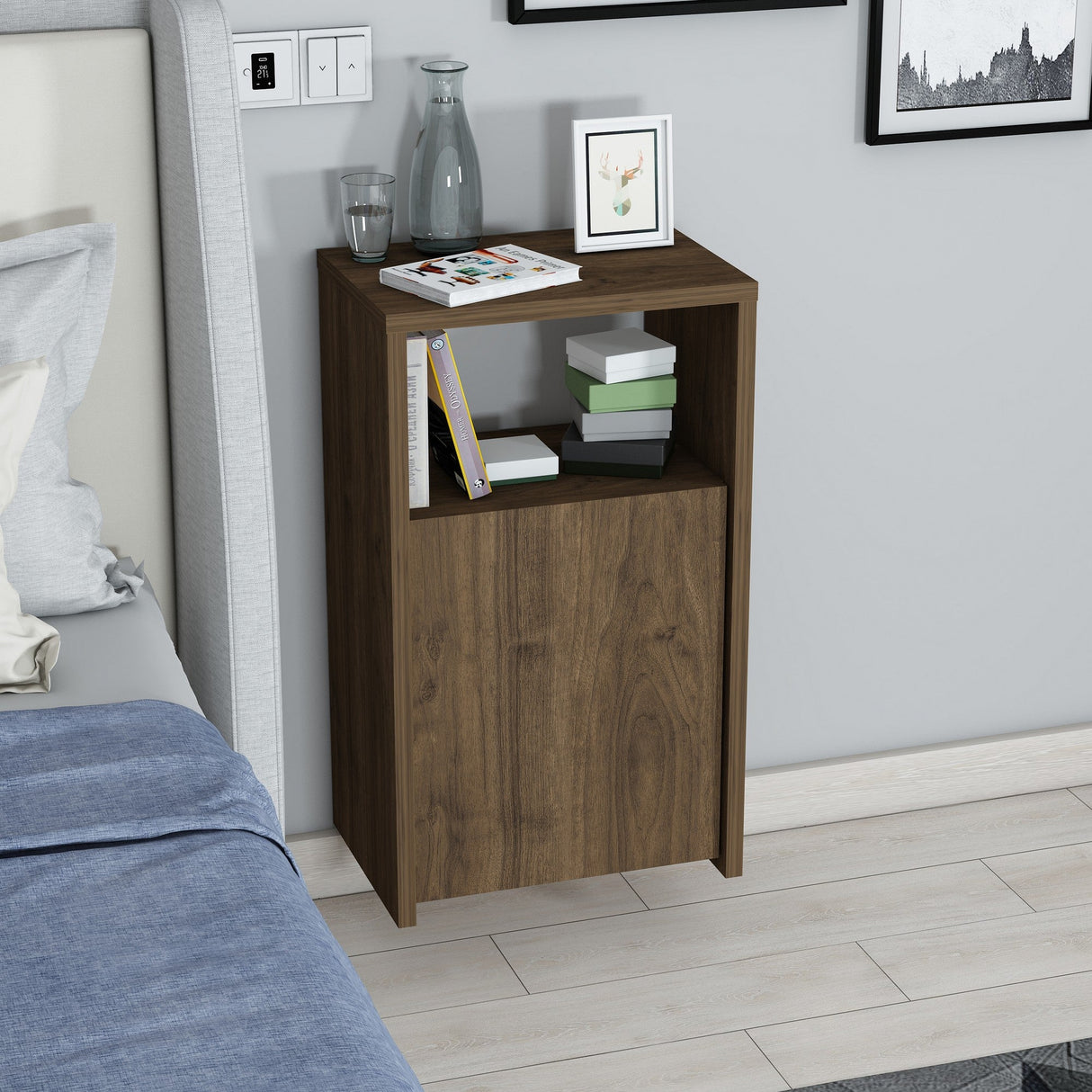 Noptieră Fungo, Diverse culori, 36x25x61 cm - Nuc | SKU: 935CMN2423 | Noptieră Fungo, 36x25x61 cm, varianta Nuc, produs pentru amenajarea locuinței, disponibil online în România la CasaMob