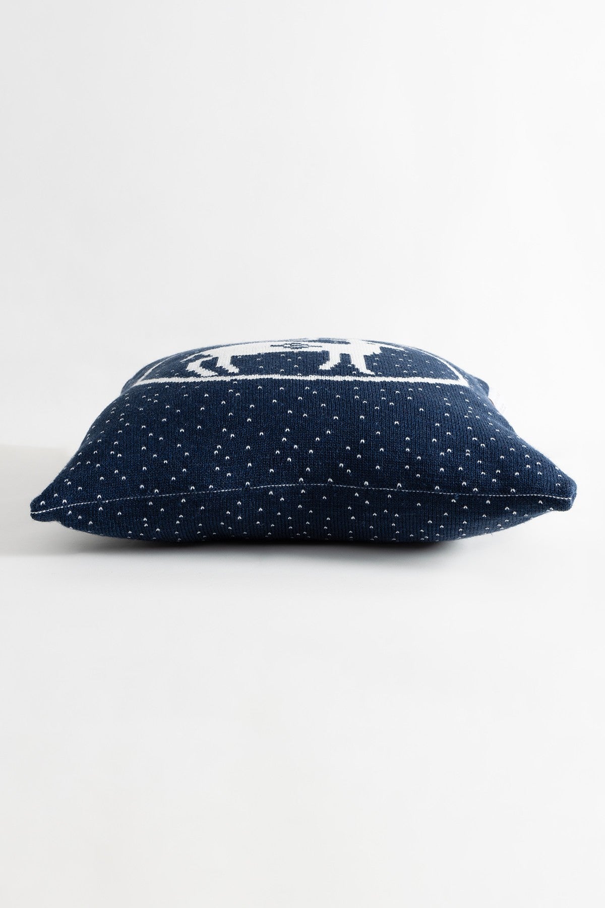 Pernă decorativă Destino, Diverse culori, 45x45 cm - Albastru | SKU: 937ELT1261 | Pernă decorativă Destino, 45x45 cm, varianta Albastru, produs pentru amenajarea locuinței, disponibil online în România la CasaMob
