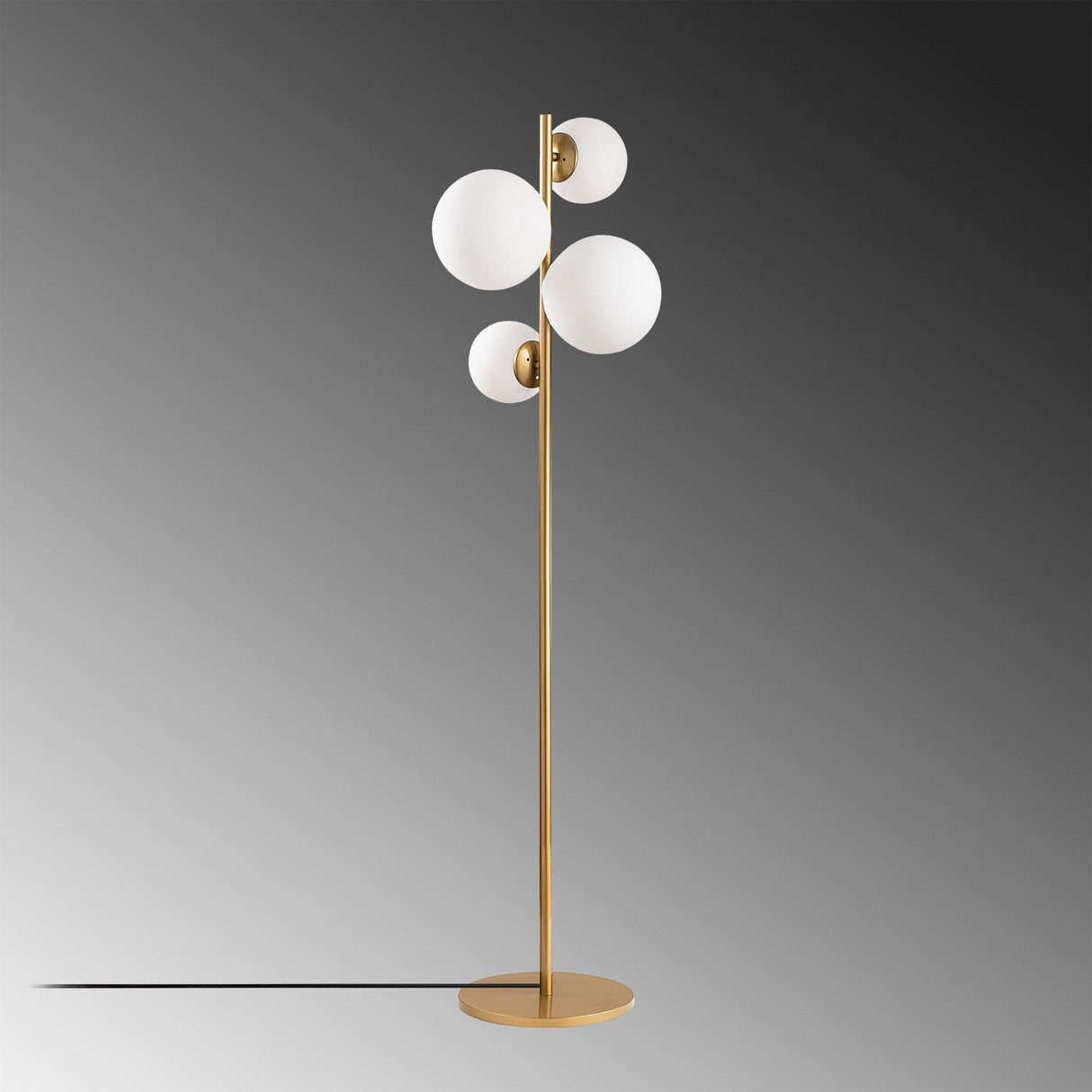 Lampadar Varnius, Negru