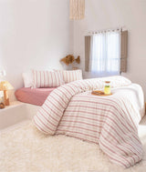 Set lenjerie de pat dublă Viento, Diverse culori, 200x220 cm - Bordo - Ecru | SKU: 962ELT2108 | Set lenjerie de pat dublă Viento, 200x220 cm, varianta Bordo - Ecru, produs pentru amenajarea locuinței, disponibil online în România la CasaMob