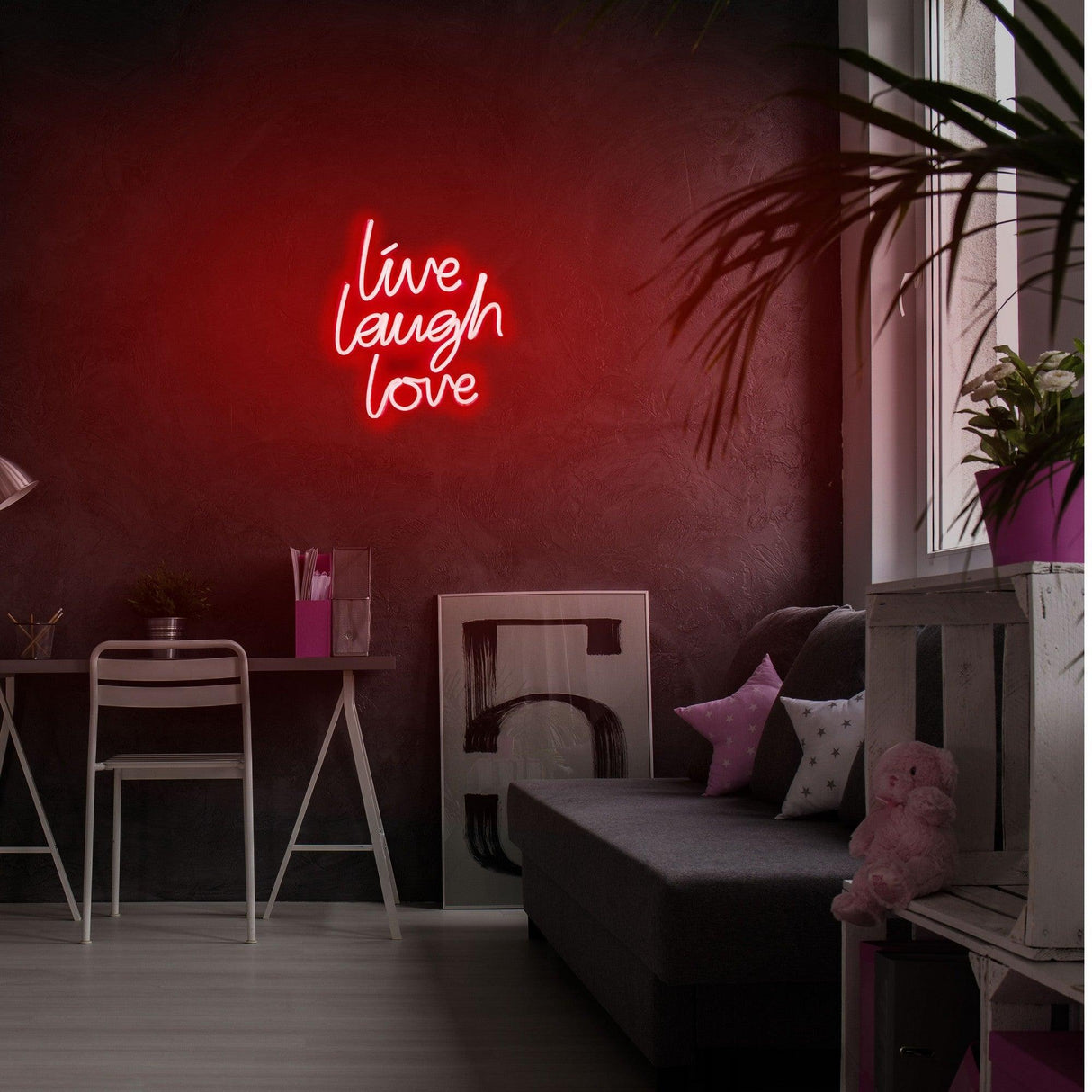 Aplica de Perete Neon Live Laugh Love, 31x36 cm - Rosu