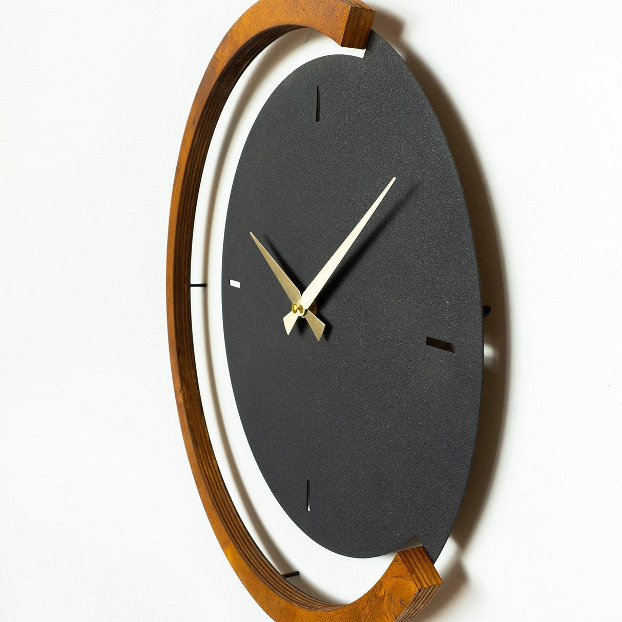 Ceas de perete Decorativ Moon Time Wooden Metal, Negru, 48x48 cm
