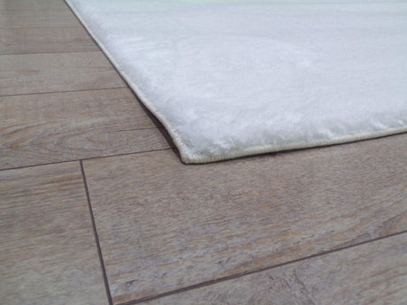Covor de living / dormitor Pufos Lux, Lavabil, Antiderapant, Antialergic, Alb, 150x230 cm