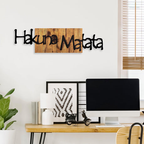 Decoratiune de perete lemn Hakuna Matata 4, Negru, 30x108 cm