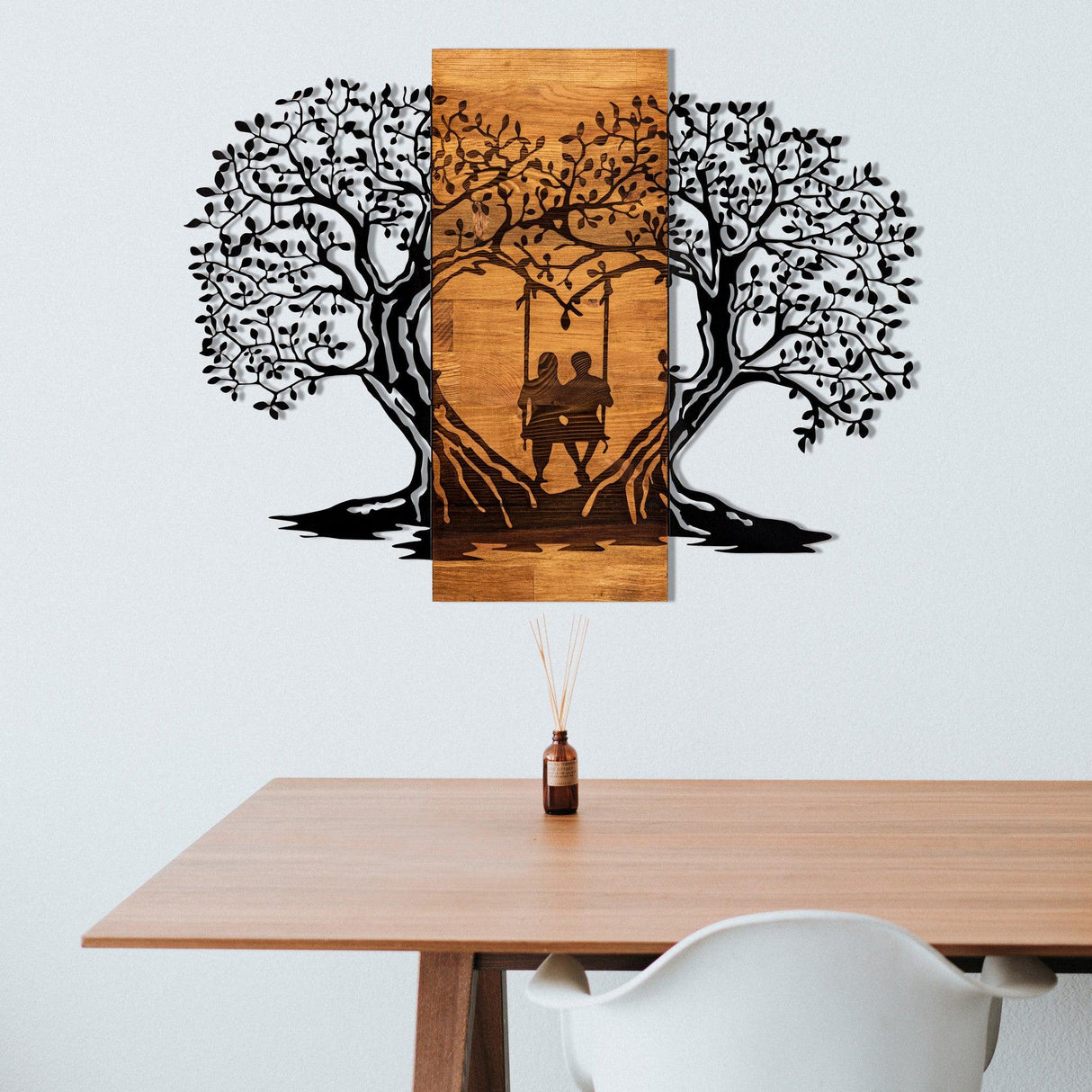 Decoratiune de perete lemn inima copacului, Negru, 76x58 cm