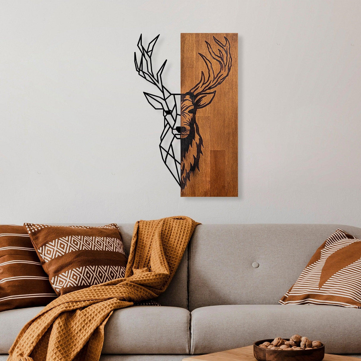 Decoratiune de perete lemn Red Deer 1, Nuc, 33x58x3 cm