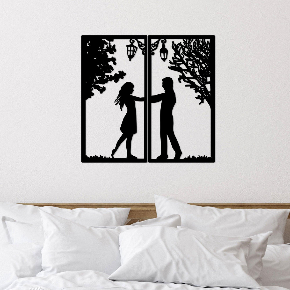 Decoratiune de perete Metal Meeting With Love, Negru, 66x1x34 cm
