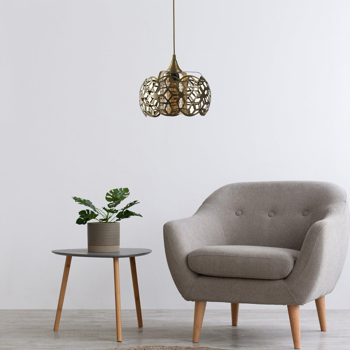 Lustra Nevra Chandelier, Multicolor, 26x26x65 cm
