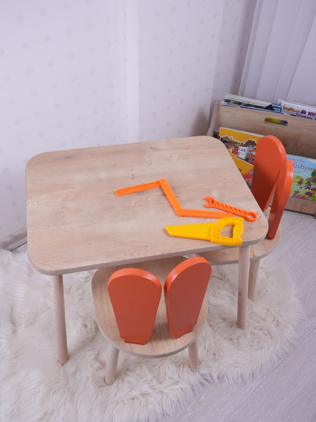 Set masa si scaun pentru copii Furniture Bunny One, 50x45x60 cm - Orange Brown